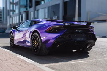 Lamborghini Huracán Full Custom Paint by DEIZ GARAGE