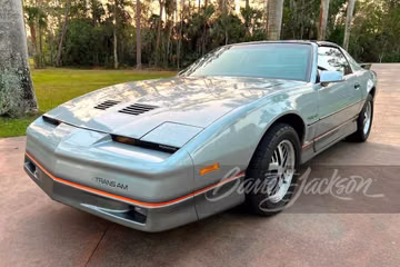 PONTIAC FIREBIRD TRANS AM, 1985