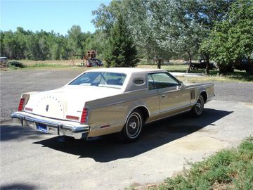LINCOLN CONTINENTAL MARK V 2 DOOR CARTIER DESIGNER EDITION, 1978