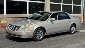 Cadillac DTS, 2009