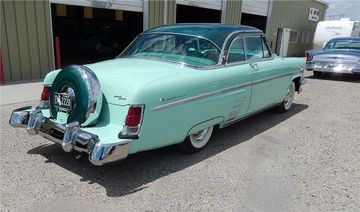 MERCURY SUN VALLEY 2 DOOR HARDTOP, 1954