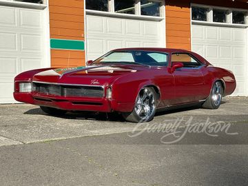 BUICK RIVIERA CUSTOM COUPE, 1966