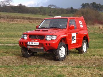 Mitsubishi Pajero Evolution ex Dakar car, 1998