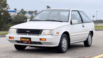 Dodge Colt, 1988