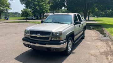 Chevrolet Avalanche 1500 Z71 Pickup, 2004