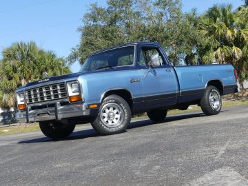 Dodge Ram SE, 1985