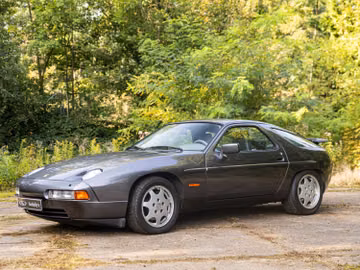 Porsche 928 GT, 1991