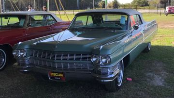 Cadillac Deville Convertible, 1964
