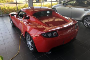 TESLA ROADSTER SPORT, 2010