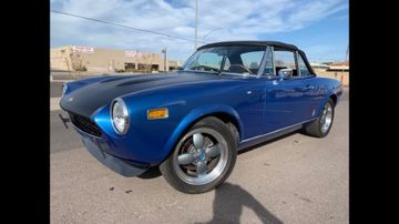Fiat 124 Spider, 1976