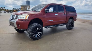Nissan Titan Pickup, 2005