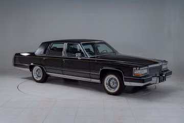 Cadillac Brougham Sedan, 1992