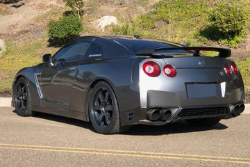 NISSAN GT-R BLACK EDITION CUSTOM COUPE, 2015
