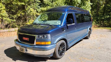 GMC Savana 2500 Van, 2020
