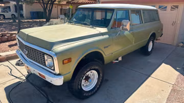 Chevrolet Suburban, 1972