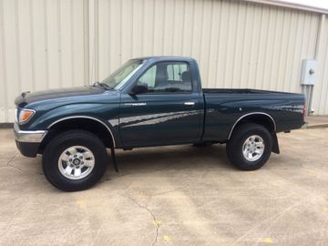 Toyota Tacoma Pickup, 1996