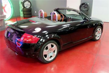 AUDI TT CONVERTIBLE, 2001