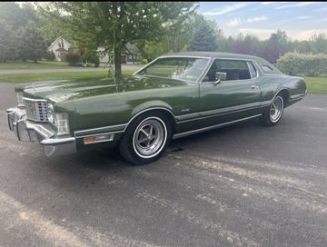 Ford Thunderbird Sedan, 1973