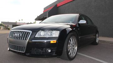 Audi S8, 2007