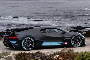Bugatti Divo specs