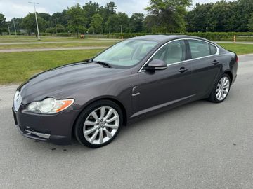 196 - Jaguar XF, 2010
