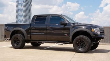 Ford F150 SVT Raptor Pickup, 2014