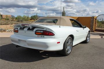 Chevrolet Camaro SS Convertible, 2000