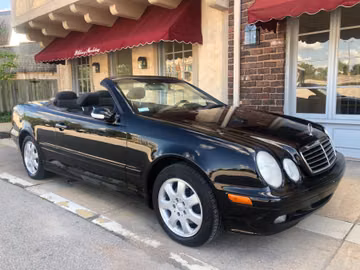 Mercedes-Benz CLK320 Convertible, 2000