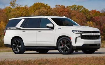 Chevrolet Suburban Yenko/SC (710 PS) specs