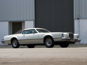 Lincoln Continental Mark IV, 1975
