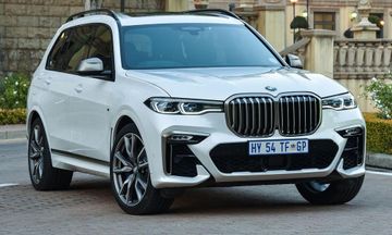 BMW X7 M50d (G07) specs