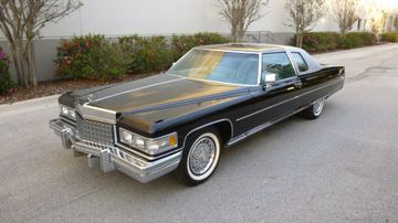 Cadillac Coupe Deville, 1976