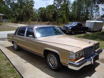 Cadillac Fleetwood Brougham, 1987