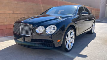 Bentley Flying Spur Sedan, 2016