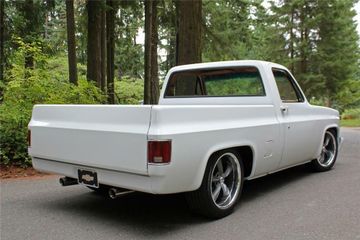 CHEVROLET C-10 CUSTOM PICKUP, 1985