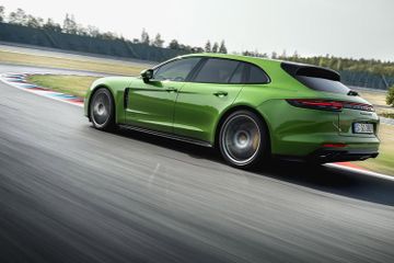 Porsche Panamera Sport Turismo GTS (Mk II) specs