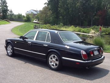 BENTLEY ARNAGE RED LABEL 4 DOOR SEDAN, 2000
