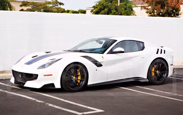 Ferrari F12tdf, 2017