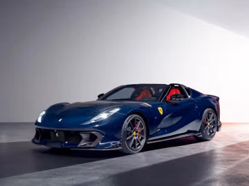 Ferrari 812 Competizione A, 2024