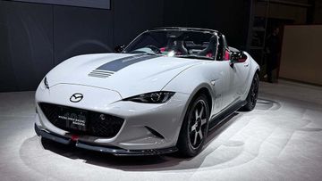 Mazda MX-5 Spirit Racing 12R specs