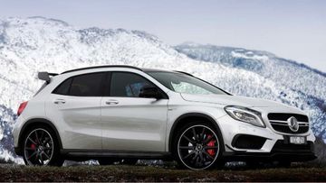 Mercedes-AMG GLA 45 (X156 381 PS) specs