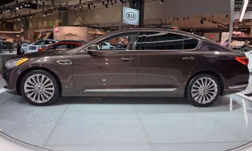 Kia K900 V8 (Mk I) specs