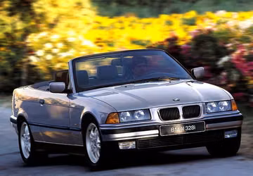 BMW 328i Cabrio (E36) specs