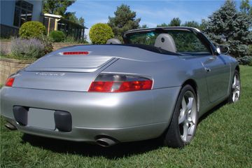 PORSCHE 911 CARRERA CONVERTIBLE, 2000