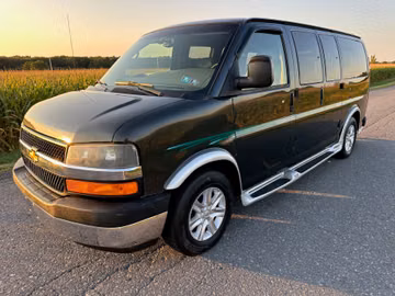 Chevrolet Express G1500 Van, 2004