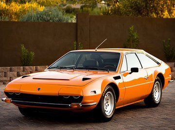 Lamborghini Jarama 400 GTS specs