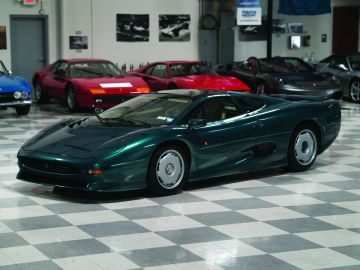 Jaguar XJ220, 1994