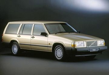 Volvo 740 2.0 Turbo Wagon specs