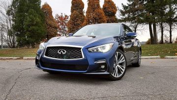 Infiniti Q50 3.0t (V37 facelift AWD) specs
