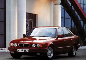 BMW 530i (E34 218 PS) specs